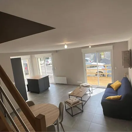 Holiday home La Maison Des Hirondelles *