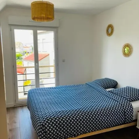 La Maison Des Hirondelles Holiday home